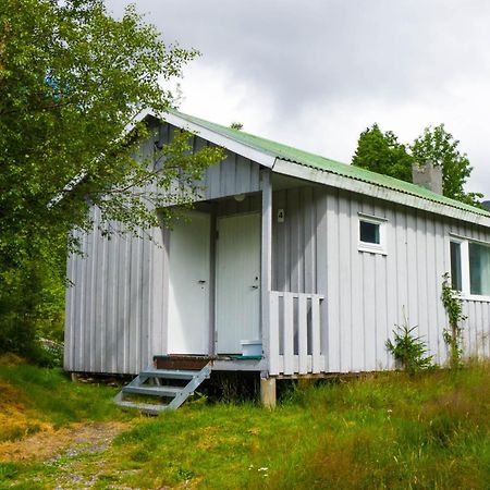 Smordal Hytteutleie Og Camping Hotell Nordfjordeid Exteriör bild